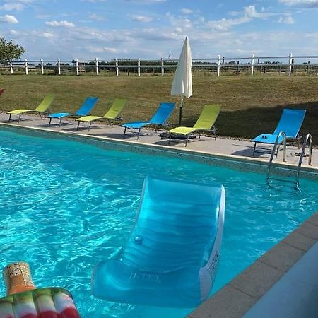 Loveyou Villalunoterie Futuroscope Piscine Spa 4Pers Oyre Exterior photo