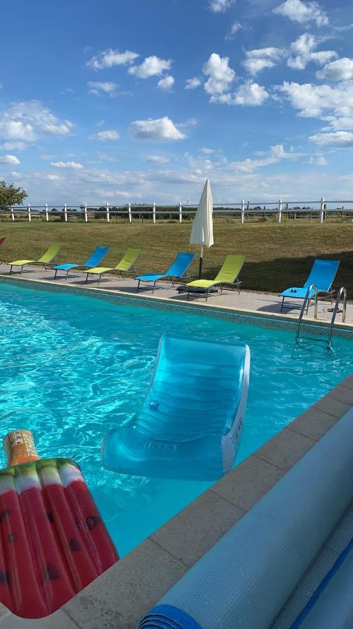 Loveyou Villalunoterie Futuroscope Piscine Spa 4Pers Oyre Exterior photo